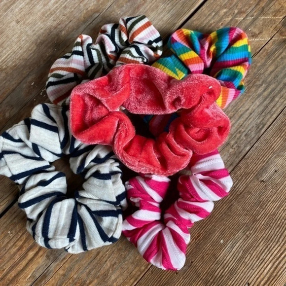 Free People Hair Scrunchie Bundle - Picture 1 of 4